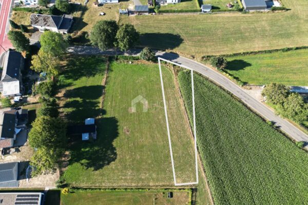 Terrain en vente à Amel